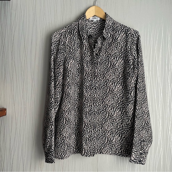 Express Portofino Top Womens Medium Shirt Collared Long Sleeves Button Up - Picture 1 of 7